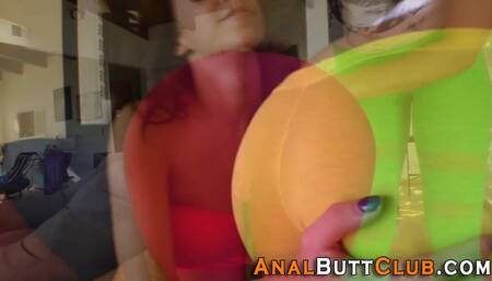 Juicy round asses shaking and bouncing