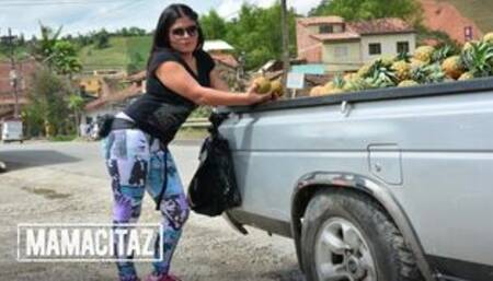 Curvy Latina Vick Valencia Rides a Big Fat Dick - CARNE DEL MERCADO