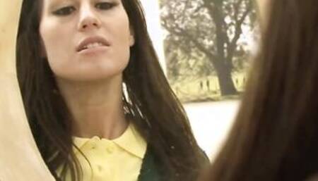 Lesbo European Babes Jess West and Nesty Make Love