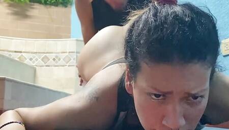 I help my cousin to finish exercising and I teach her to relax by fucking her from behind very well until I make her come