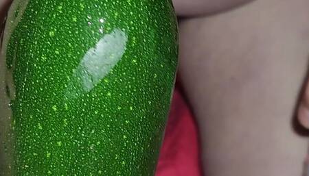 Huge Squash Makes My Cunt Squirt Like A Fountain.