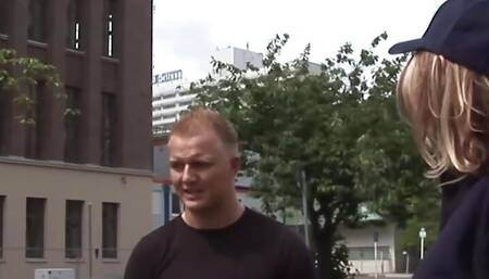 Casting in Frankfurt, MILF will Pornos machen