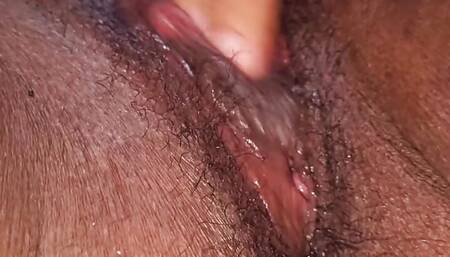 Ebony milf masturbates intensely