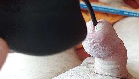 Testing my new dilator with Vibrations and cumshot