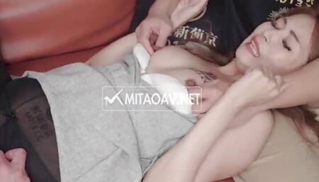 Have sex with a sexy sister-in-law in front of your brother