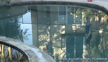 Magical Lola's canadian clip