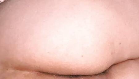 See wife asshole and watch how it squeezes
