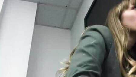 Goddess Star Chloe Rose Getting Screwed For Stealing Bikinis From Officer Tommy Gunn's Store - Shoplyfter