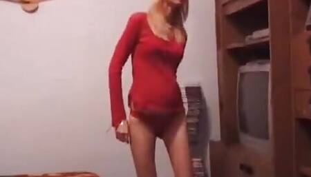 Sensual Blonde Amateur Groans With Pleasure As She's Fucked And Fed Cum feat. Sophia Gently - Perv Milfs n Teens