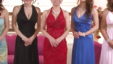 JAPANESE SEXY BABES RIDE HUGE COCKS CREAMPIE