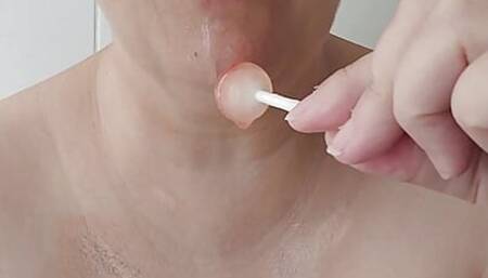 Short haired fat milf spanish slut slut sucks a candy like a dick.