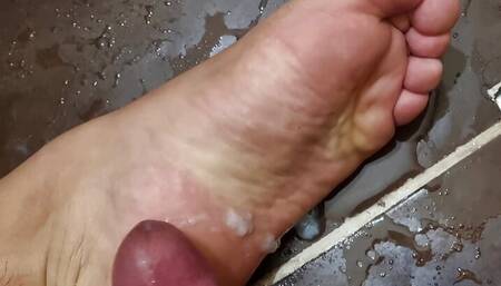 Shower foot fun