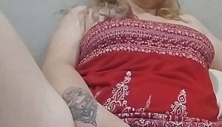 playing with my pussy