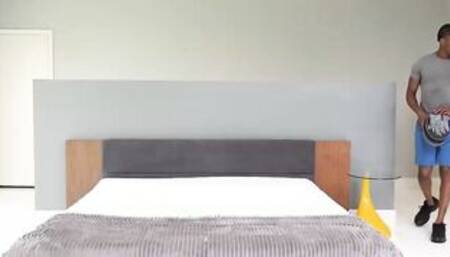 BBCPIE Soak Snatch Dark Hair Lets Boxing Instructor Cumshot Her Snatch