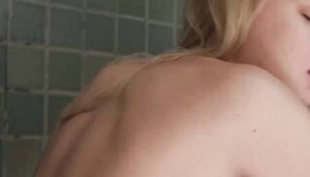 Amber's Barely Legal Twat Is Step Daddy's Favorite