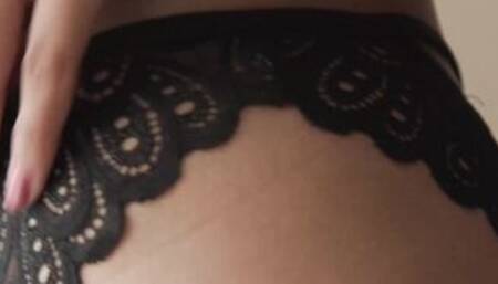 Harley's Hubby Finds Her A Pro