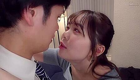 [dvdms-835] My Friends Boyfriend Is Mine. A Beautiful Receptionist Who Wants A Man Only For Her, Marking Him With Saliva Asuka Momose Scene 3 P3