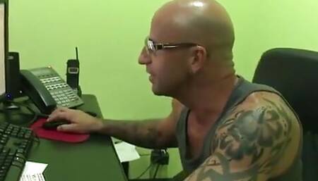 Ally Kay Gets Her Pussy Fucked Live In A Chat Room feat. Barry Scott - Perv Milfs n Teens