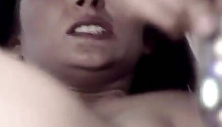 Sara Siren Has A Lesbian Encounter