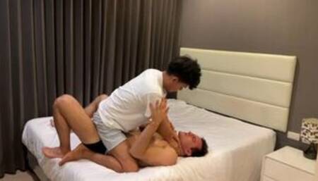 Cute twink wrestles, headscissors and make cum handsome guy