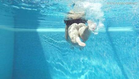 Watch energetic Jessica Lincoln's movie