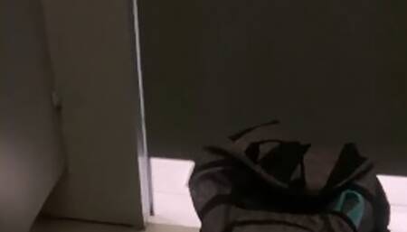 Bareback in public bathroom: Gloryhole in understall leads to fantasy