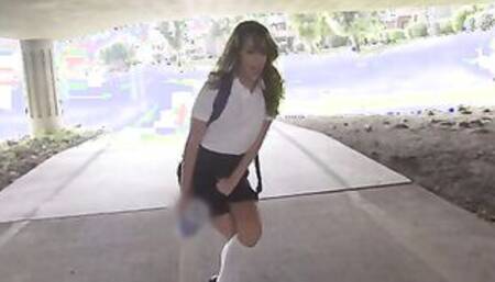 Step siblings Kimmy Granger and Damon Dice are walking home when Kimmy realizes that she