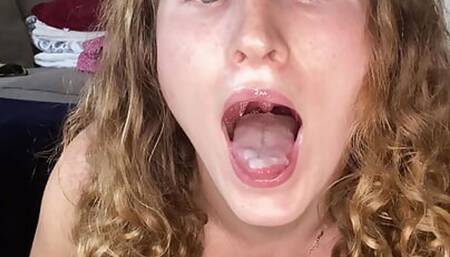 Eating cum after fucking my ass