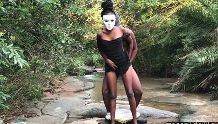 Hiking in the woods with the ladys,raw uncut