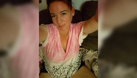 Hot Curvy Nympho Stoner Milf