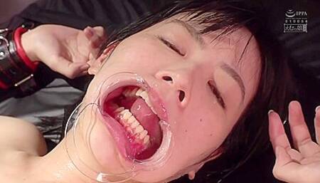 [mism-218] Her Deep Throat Is Hungry Her Long-awaited Oral Subjugation This Shy Girl Is Showing Off Her Maso Style With A Smile Im Going To Do My Best To Do A Deep Throat Blowjob! Yukina-chan Scene 4