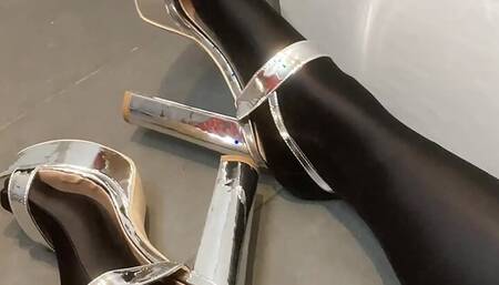Silver Heels and Spandex Pantyhose Masturbation