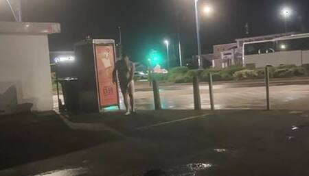Naked walking Great Yarmouth