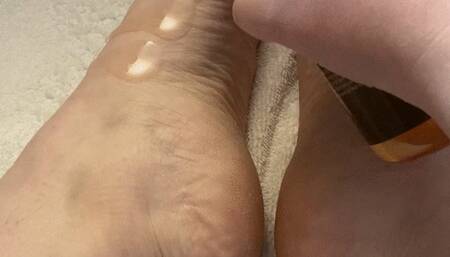 Oiling Feet