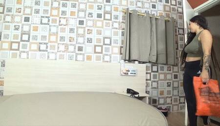 HIPPIE GIRL FARTING FOR YOU PART 1 BY PUCCA PEROLA CAM BY KLEBER FULL HD