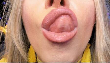 Nude Lipstick Upper Lip Smelling (HD) WMV