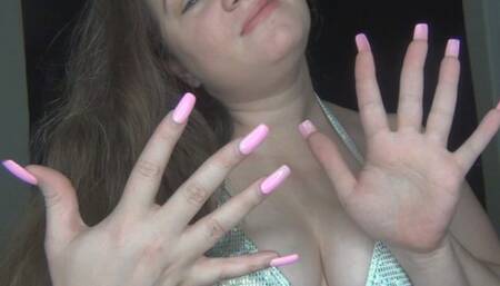 Worship Your Girlfriends Hands And Palms (MP4) ~ MissDias Playground