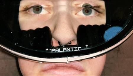 Betty Flooded Oval Mask 2020 HD