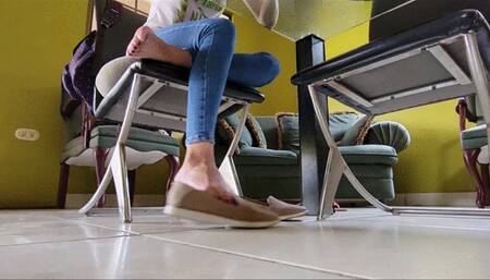 Shoeplay in Flats Front View