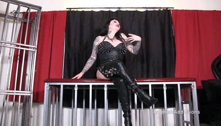 Bussy and Chastity Training for Sissies by Maya Sinstress (mov)