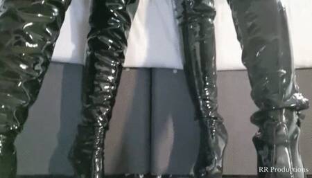 Hotel Spit Roast (SD 720p)