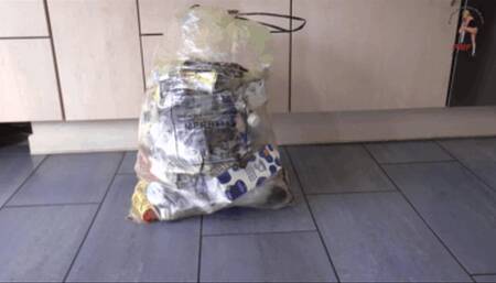 Trash bag crushing 25