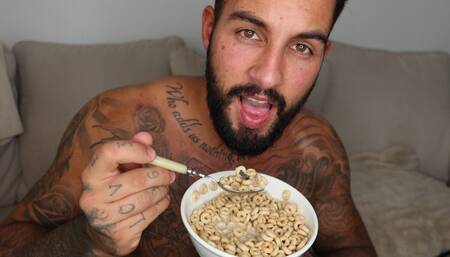 Giant unware breakfast | giant POV (with endoscopic camera) - Lalo Cortez