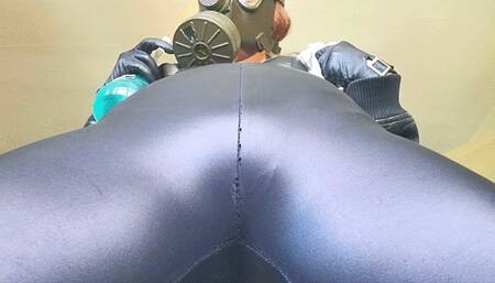 Chlorx Questioning: Gas Mask Scissorcutrix