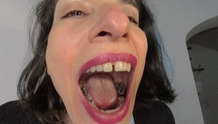 VR180 - A Plateful of Yummy Tiny People To Eat