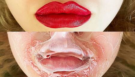 Sexy Lips do DIRTY Tricks