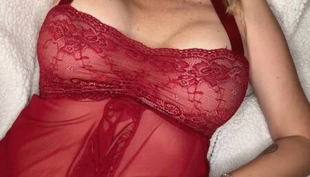 Elle Lyon Is The Naughty Lady in Red Who Smokes In Bed