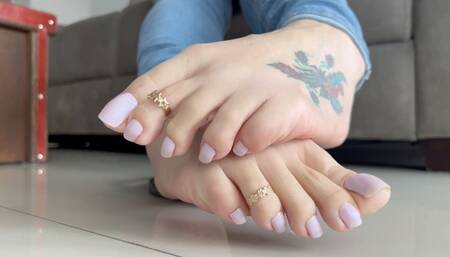 Very close to My feet - Goddess Grazi