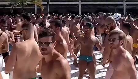 Gay Atlantis Cruise Orgy: Day 3 (Vertical Video)