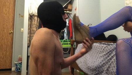 Beta male ordered to clean mistress' dirty wedges